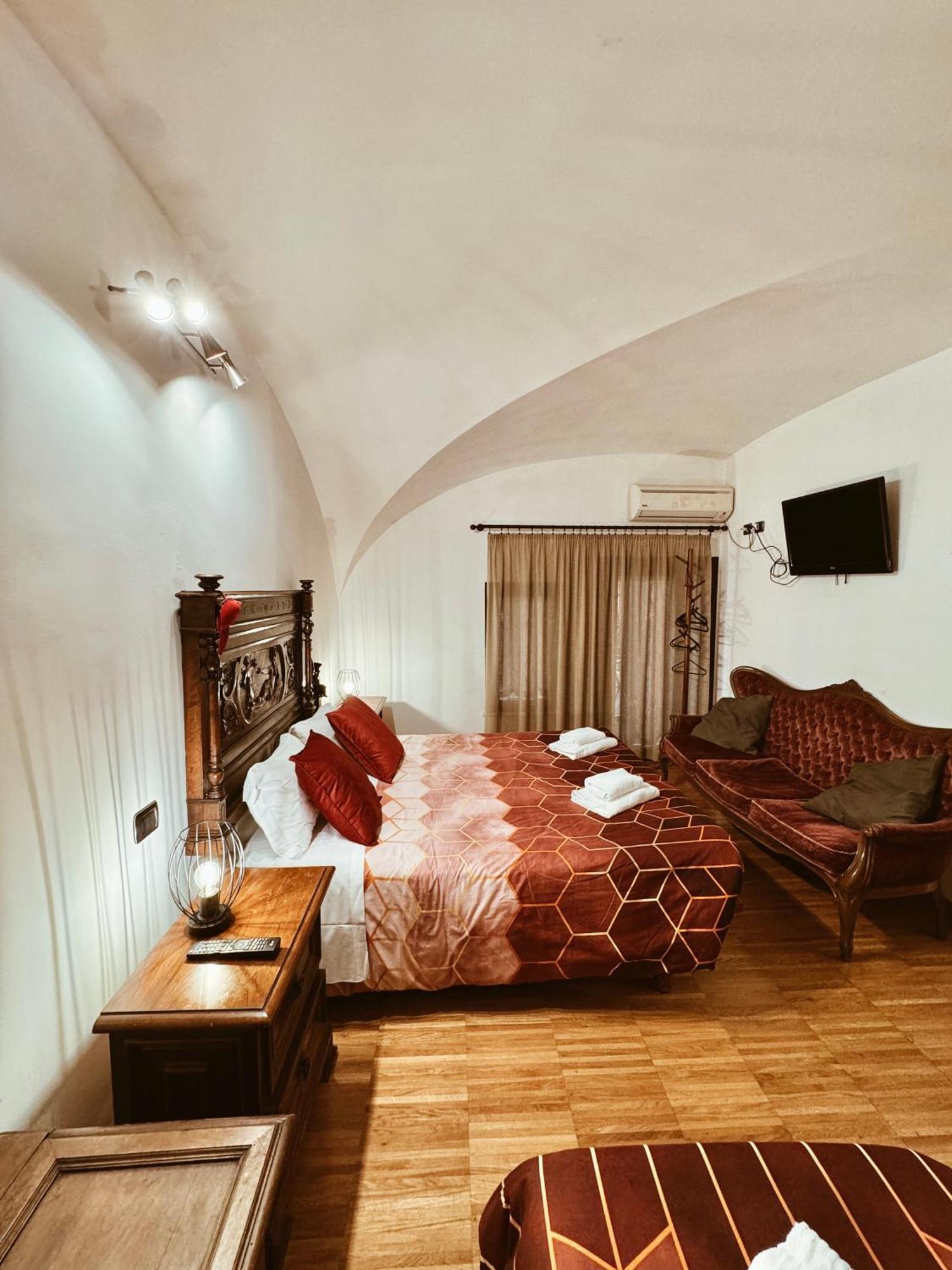 Residenza Tritone Luxury Guest House Trevi Fountain Roma Exterior foto